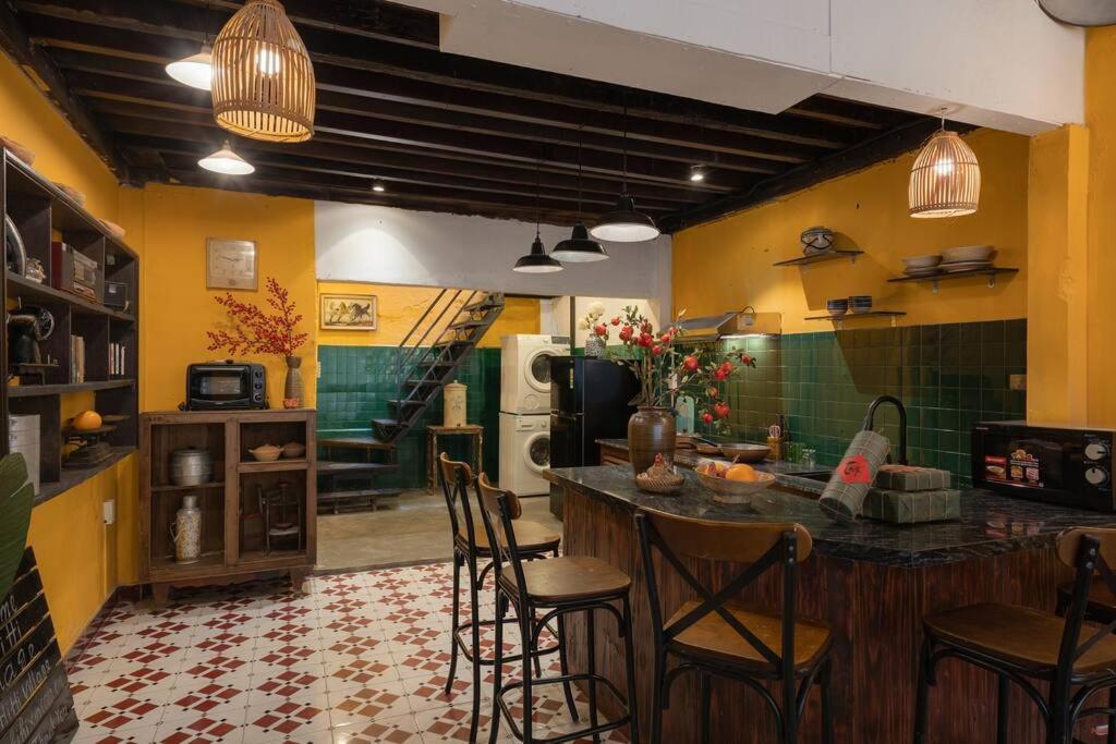 Ben Thanh Vietnamese Cultural House By Ssens Homes Ho-Chi-Minh-Stadt